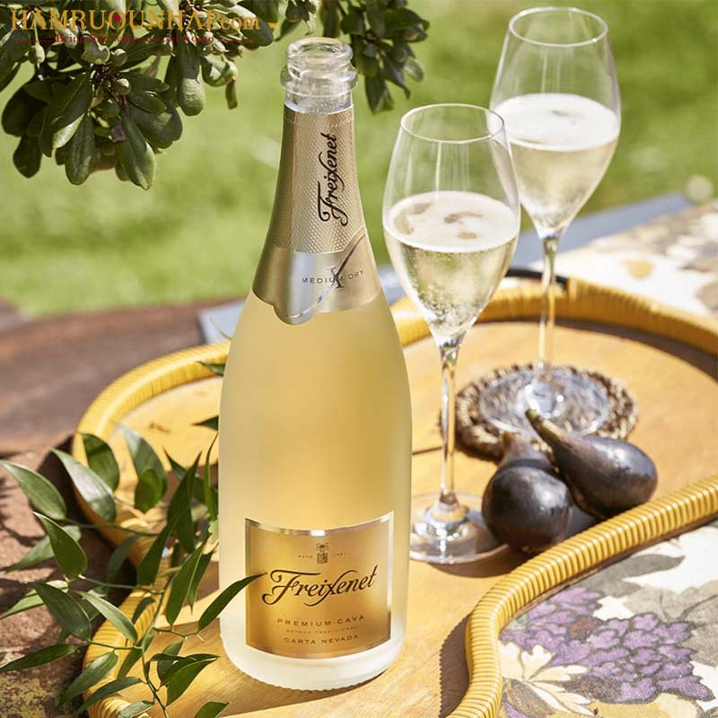 Rượu Vang Nổ Freixenet Carta Nevada Semi Seco Cava